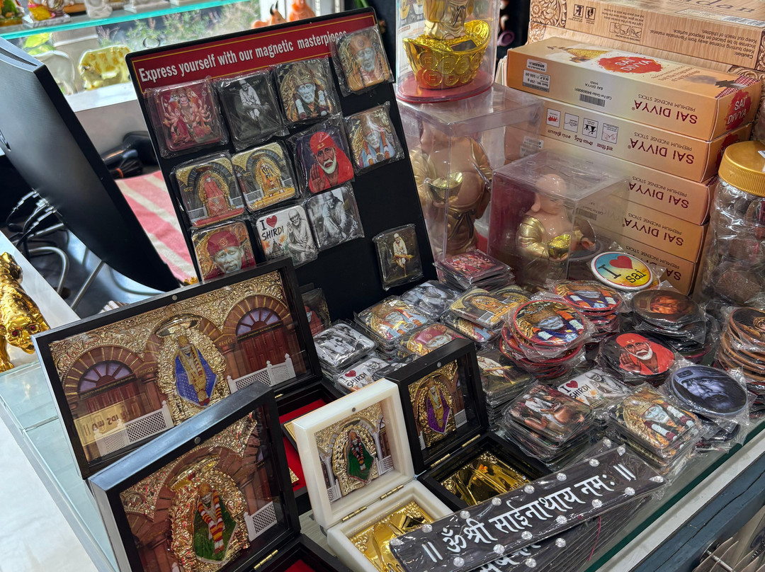 阿劳基克酒店主图