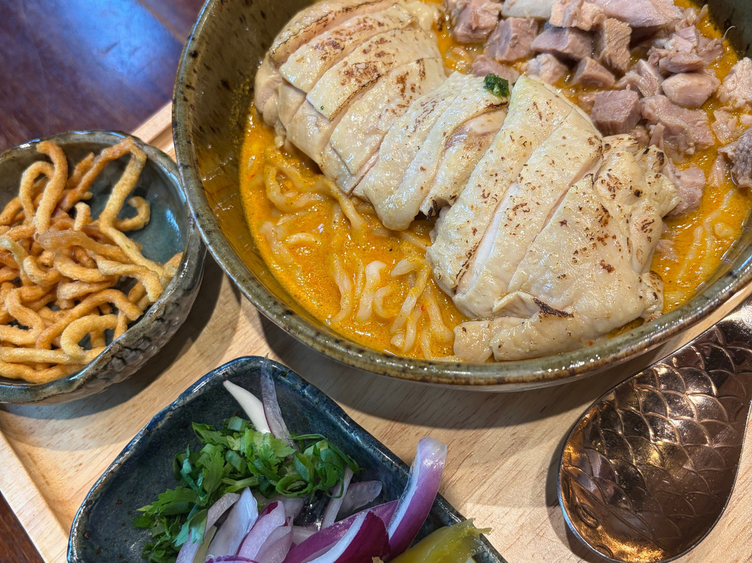 Khao-so-i