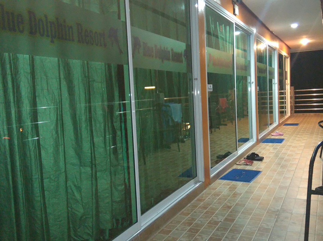 蓝海豚假日度假村