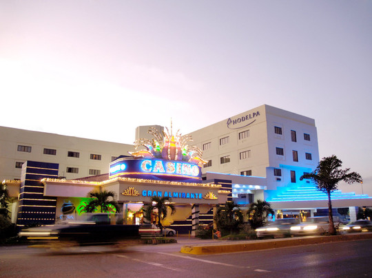 Hodelpa Gran Almirante Hotel & Casino主图