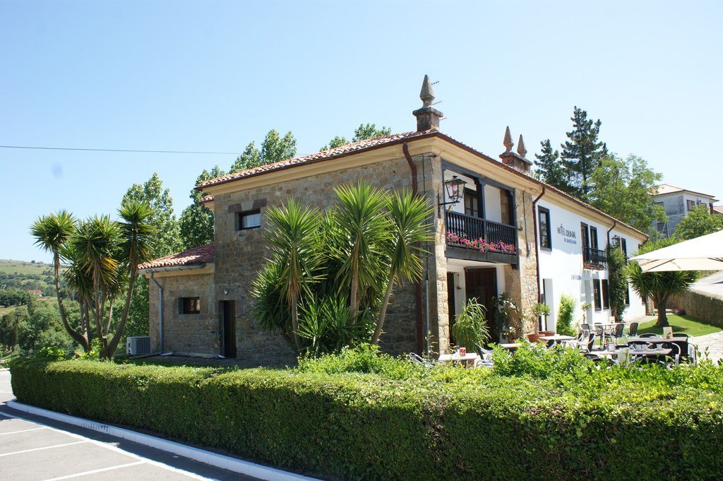Hotel Colonial de Santillana-官方