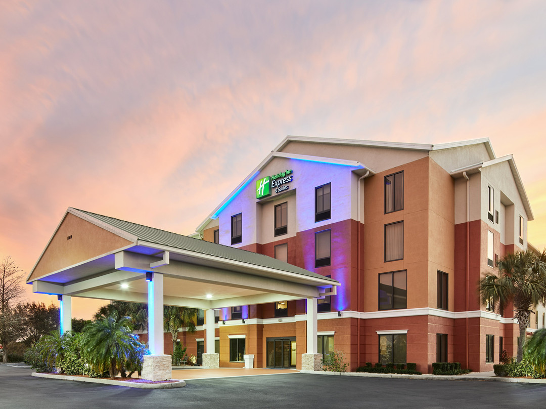 Holiday Inn Express & Suites Port Richey By IHG主图