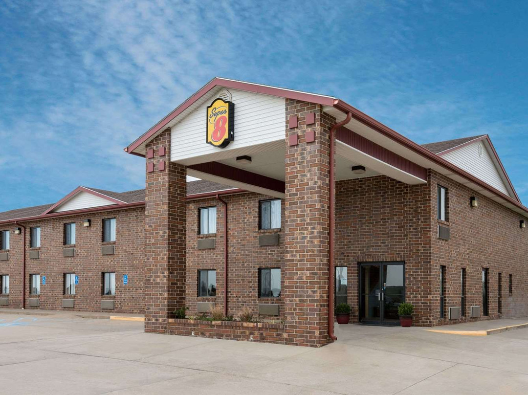 Super 8 by Wyndham Wakeeney主图