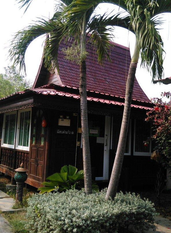 7 Garden Hotel