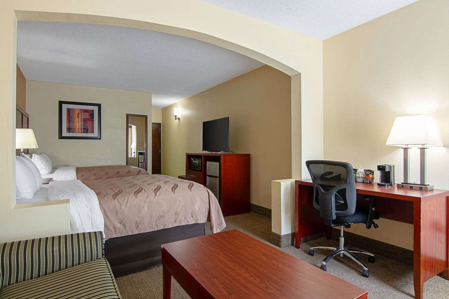 Quality Inn & Suites-官方