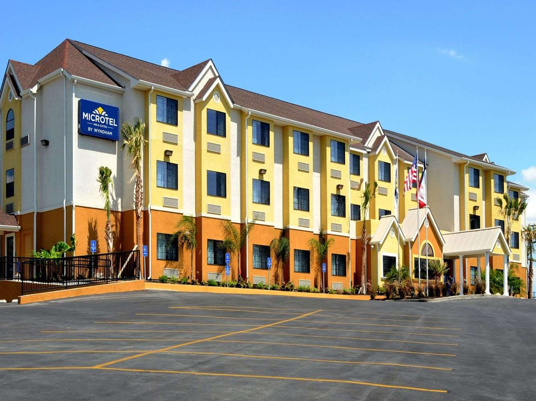Microtel Inn & Suites by Wyndham New Braunfels
