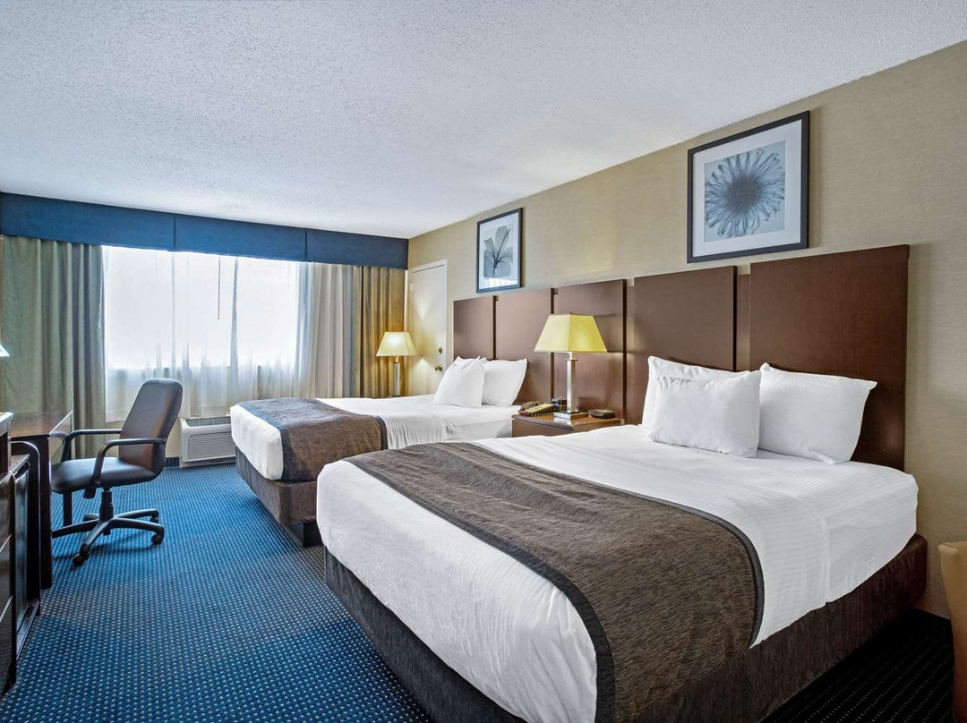 曼彻斯特拉昆塔套房酒店主图