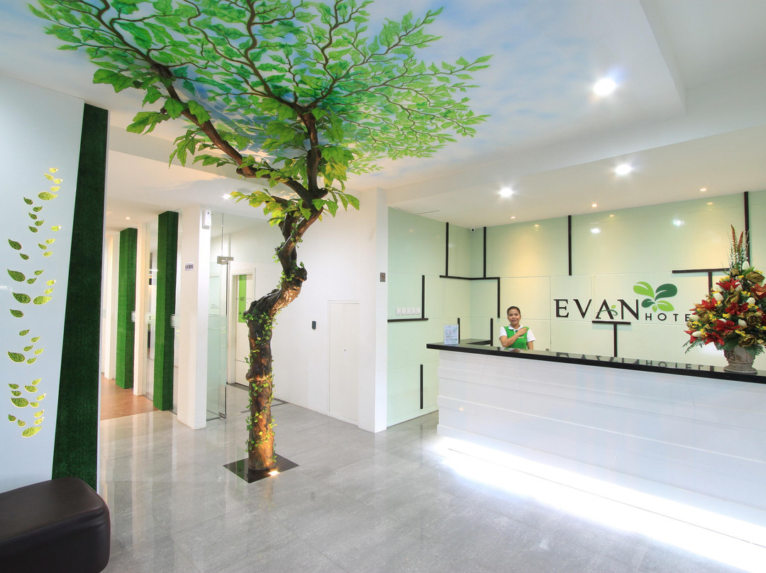 Evan Hotel