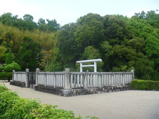 The Mausoleum of Emperor Kinmei景点图片