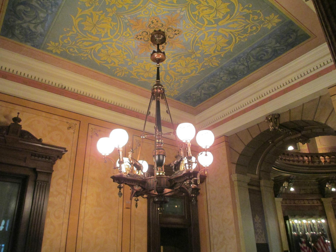 Lansing's First Capital Building景点图片