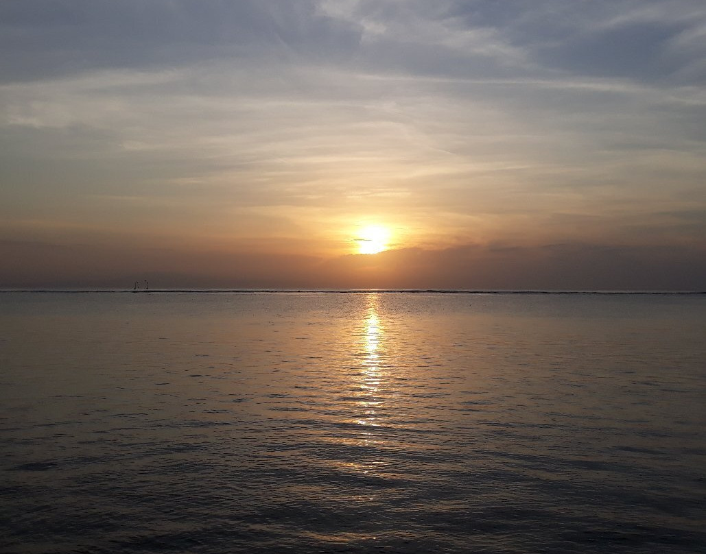 Karang Beach-沙努尔必去景点