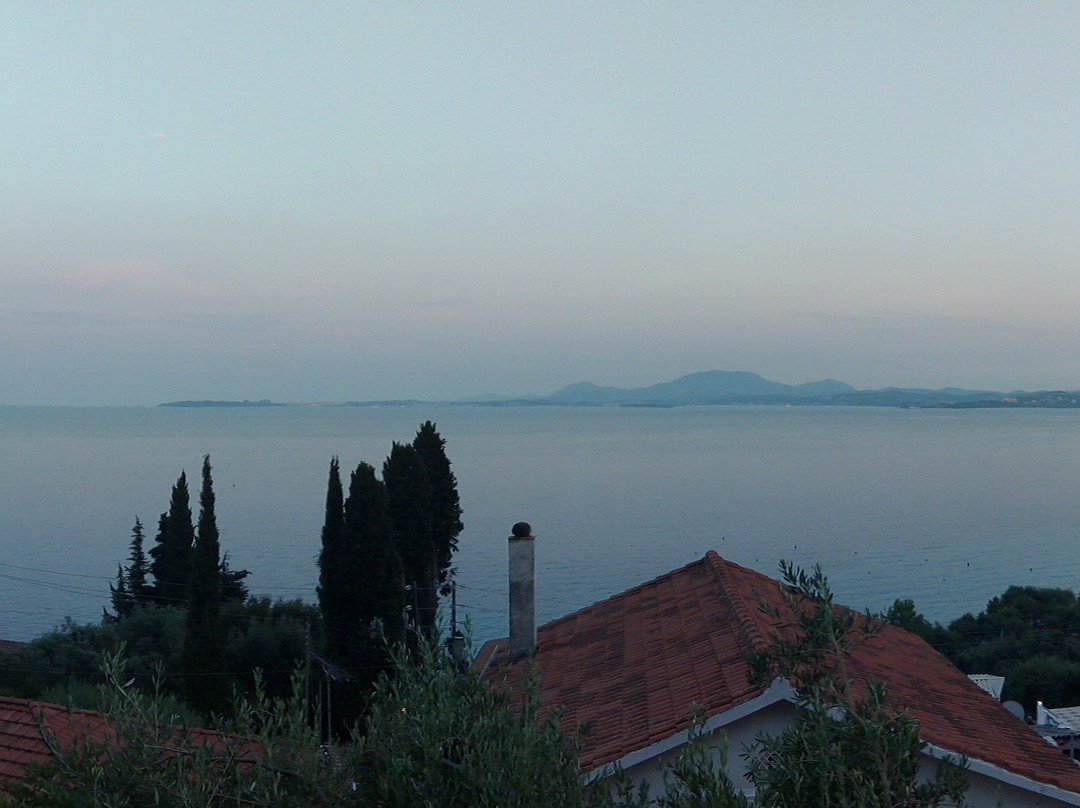 Tasos Apartments主图