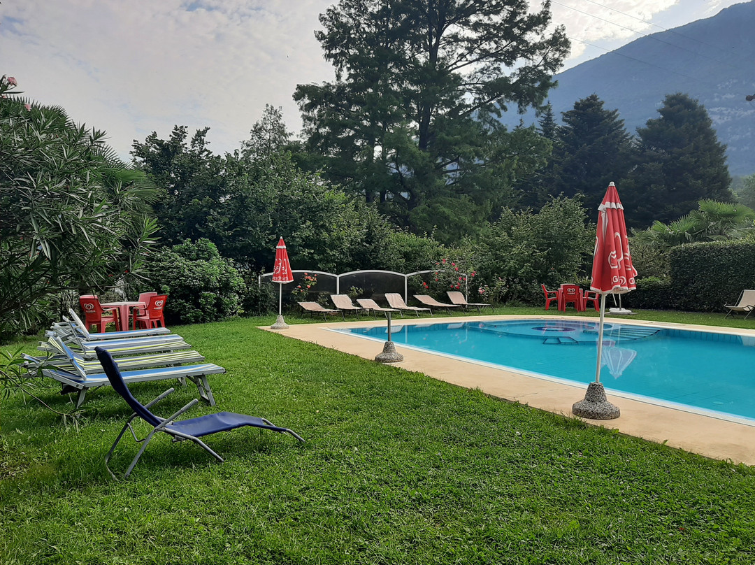 Hotel Due Laghi
