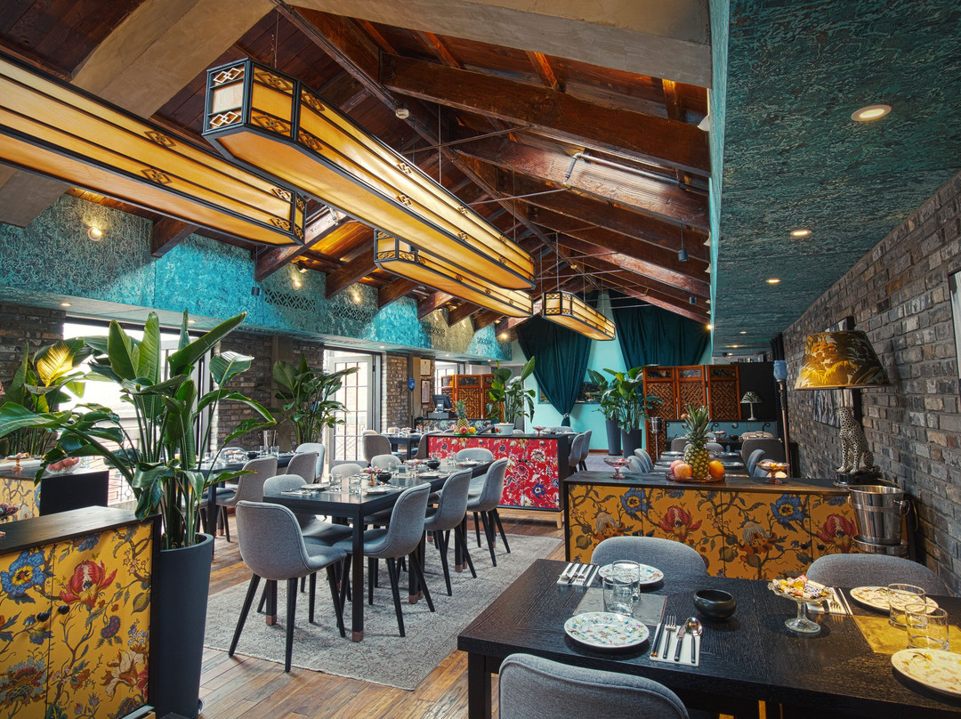 XIXI Bistro