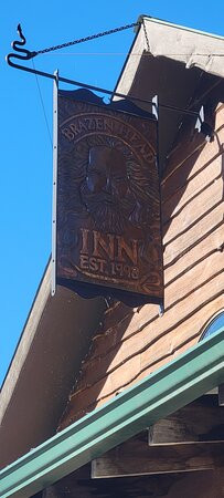 BrazenHead Inn主图