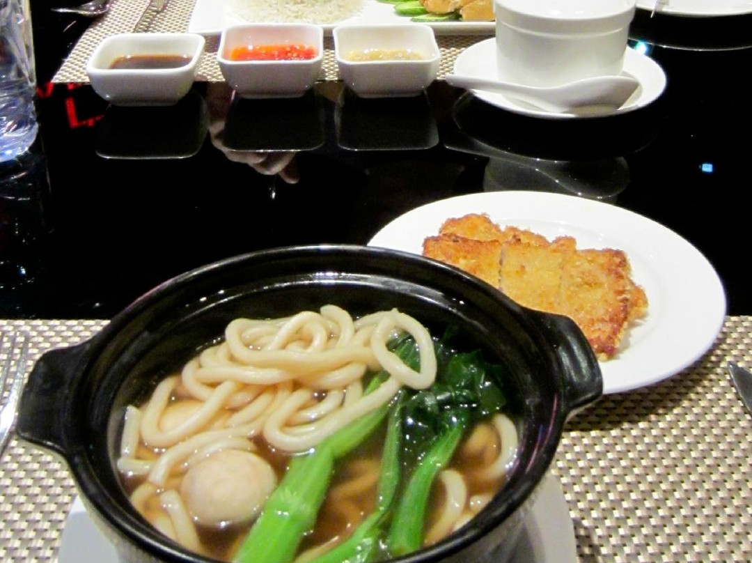 “美食汇”全日餐厅主图