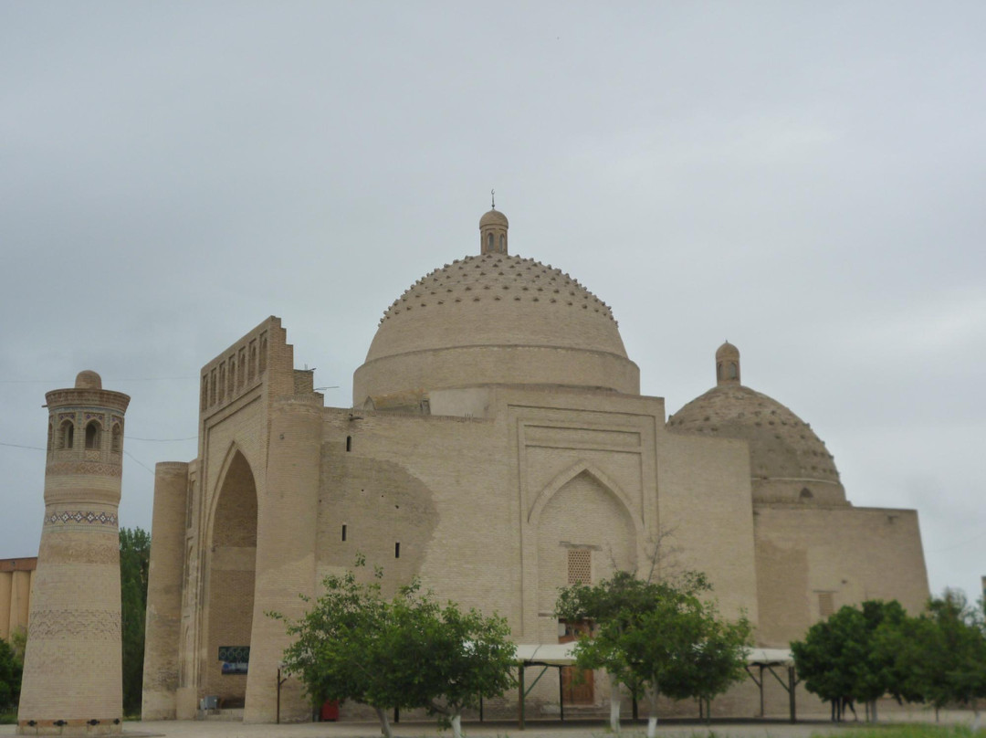 Mausoleum of Saif Ed-Din Bokharzi景点图片