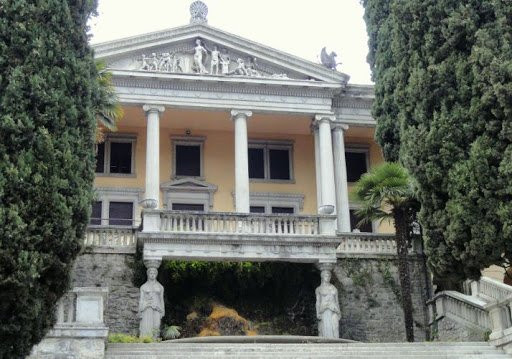 Villa Alba-加尔多内里维耶拉必去景点