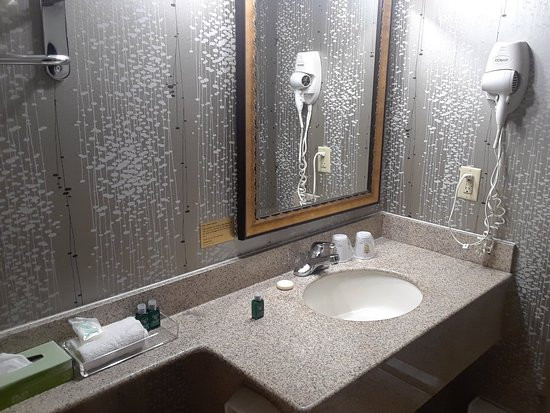 Monte Carlo Inn Vaughan Suites主图