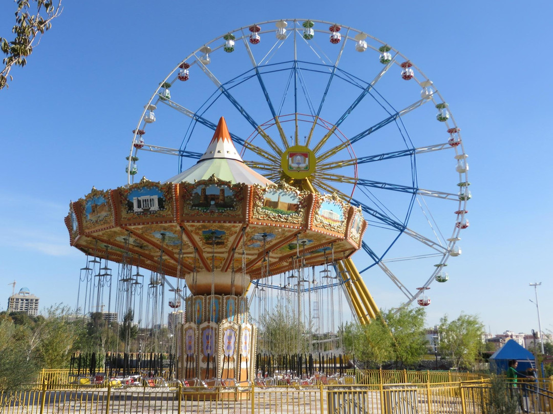 Boghi Poytakht Park