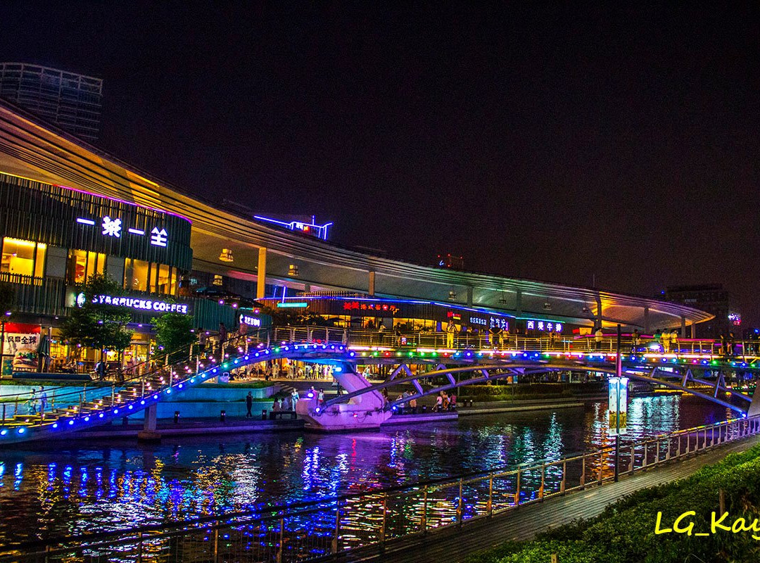 圆融时代广场-苏州市必去景点