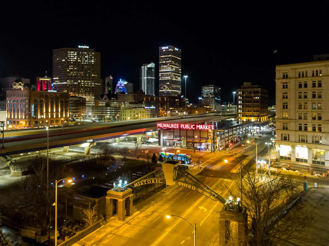 密尔沃基旅游景点-Historic Third Ward