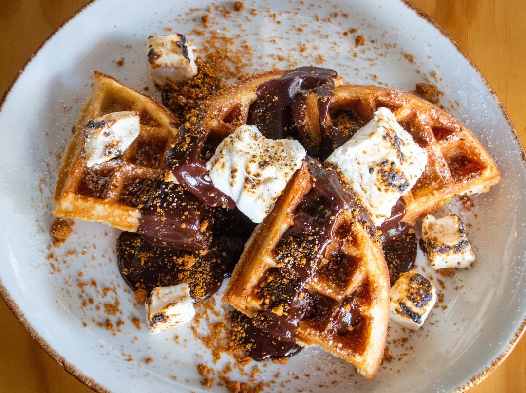 Jolly: Coffee And Late Breakfast