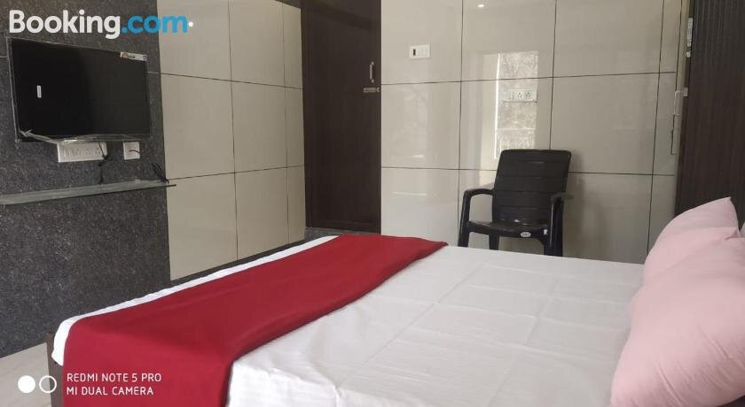 Sar Raj SR Residency主图