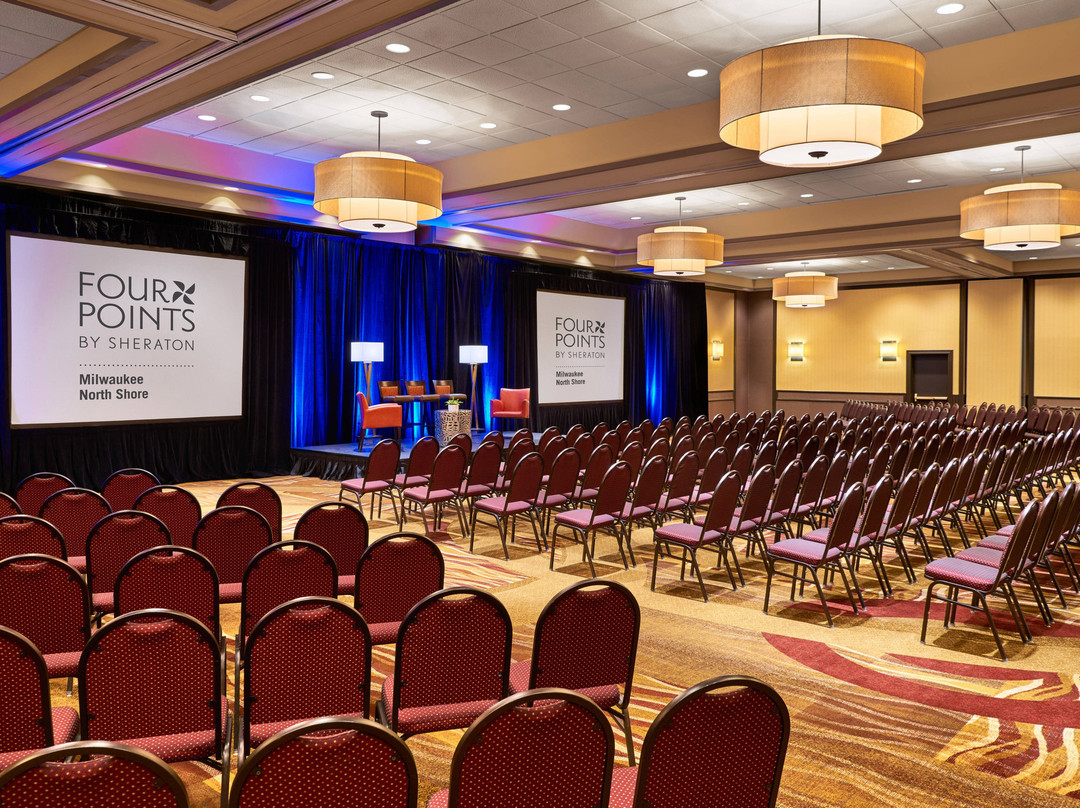 Four Points by Sheraton Milwaukee North Shore主图