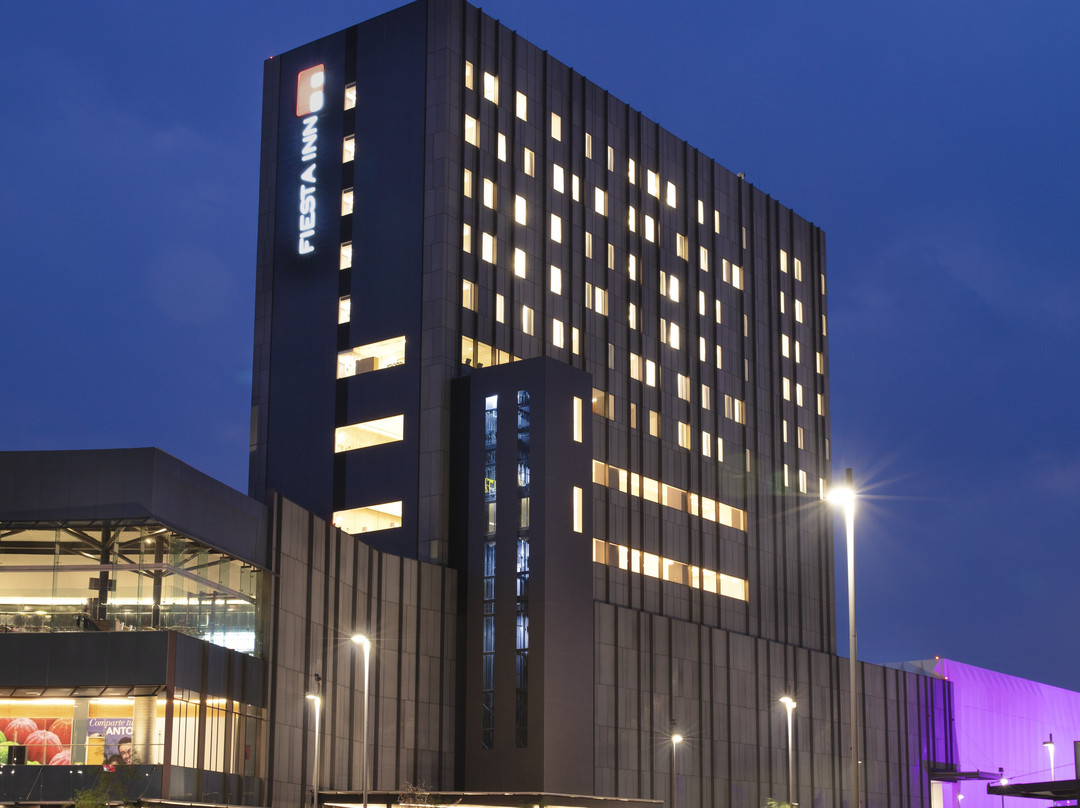 Fiesta Inn Parque Puebla主图