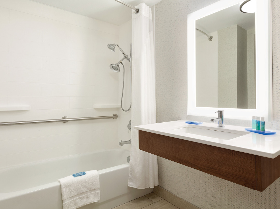 Holiday Inn Express Hartford South - Rocky Hill by IHG主图