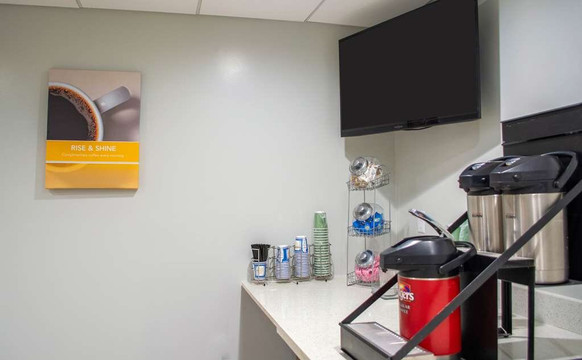 格鲁吉亚萨沃尼6号汽车旅馆- 格威内特中心主图