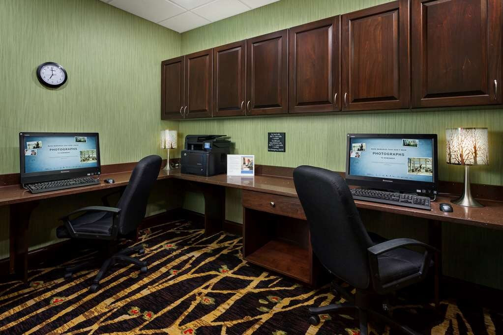 Hampton Inn & Suites Williamsport-Faxon Exit主图