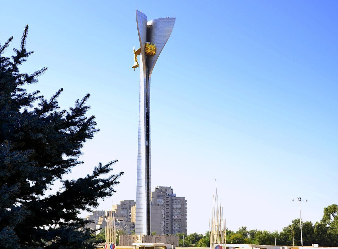 Monument-Obelisk to the Liberators of Rostov景点图片