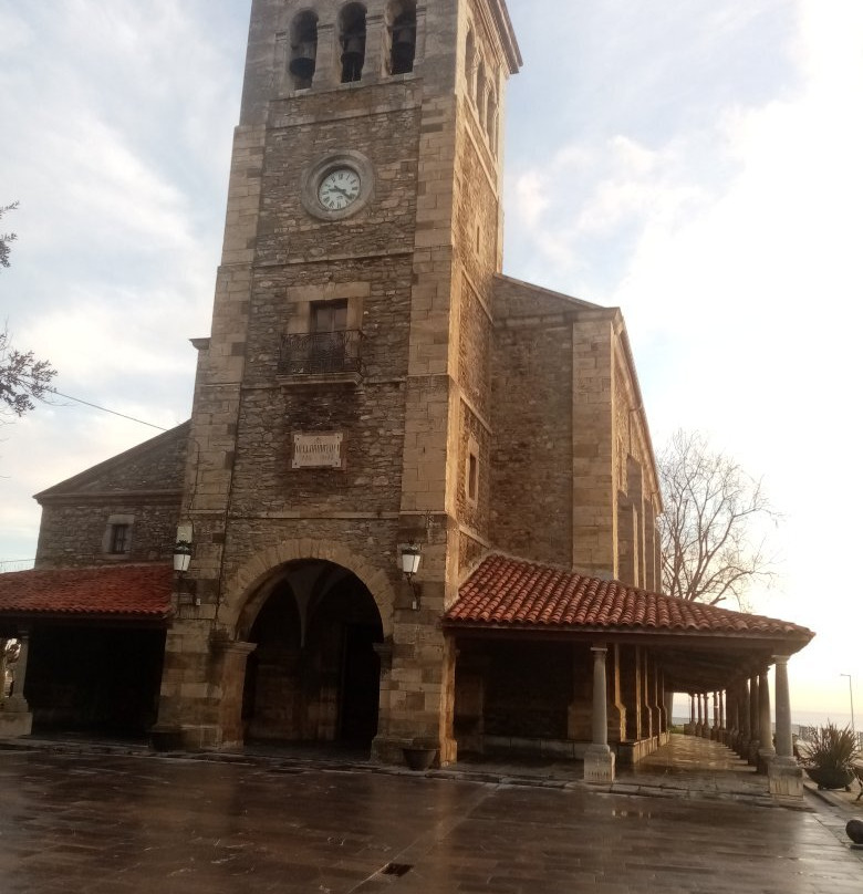 Iglesia de Santa Maria de Luanco景点图片