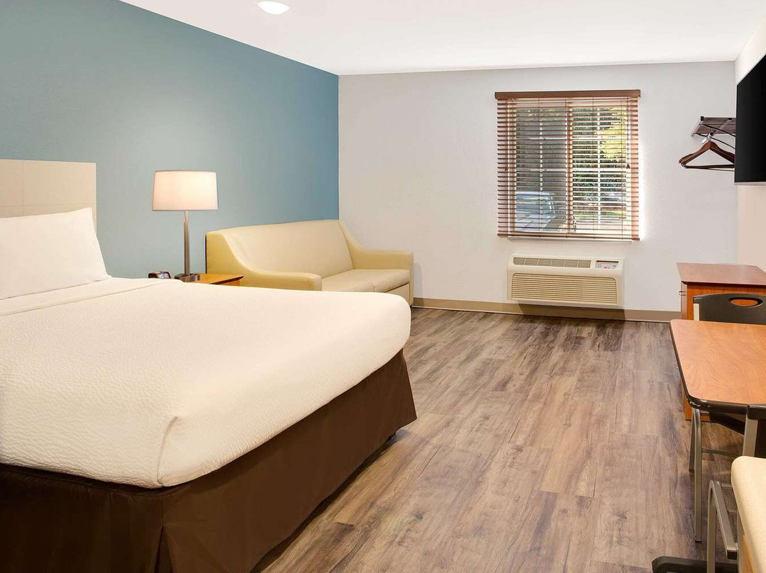 WoodSpring Suites Charlotte Shelby主图