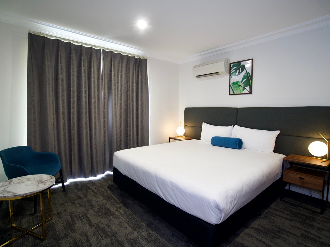 Littomore Suites Bathurst主图