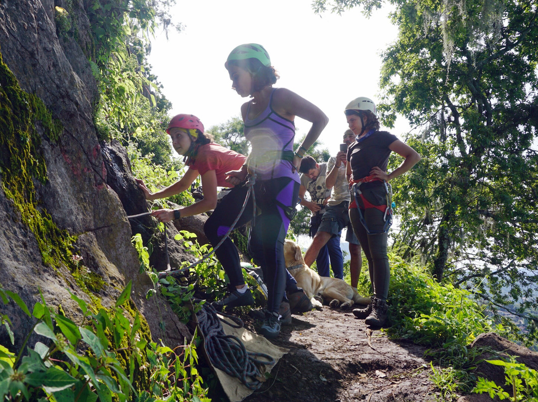 Summum Escalada-巴耶－德布拉沃必去景点