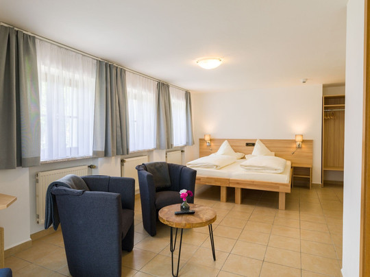 巴恩格瑞格兰德基督爱你主图