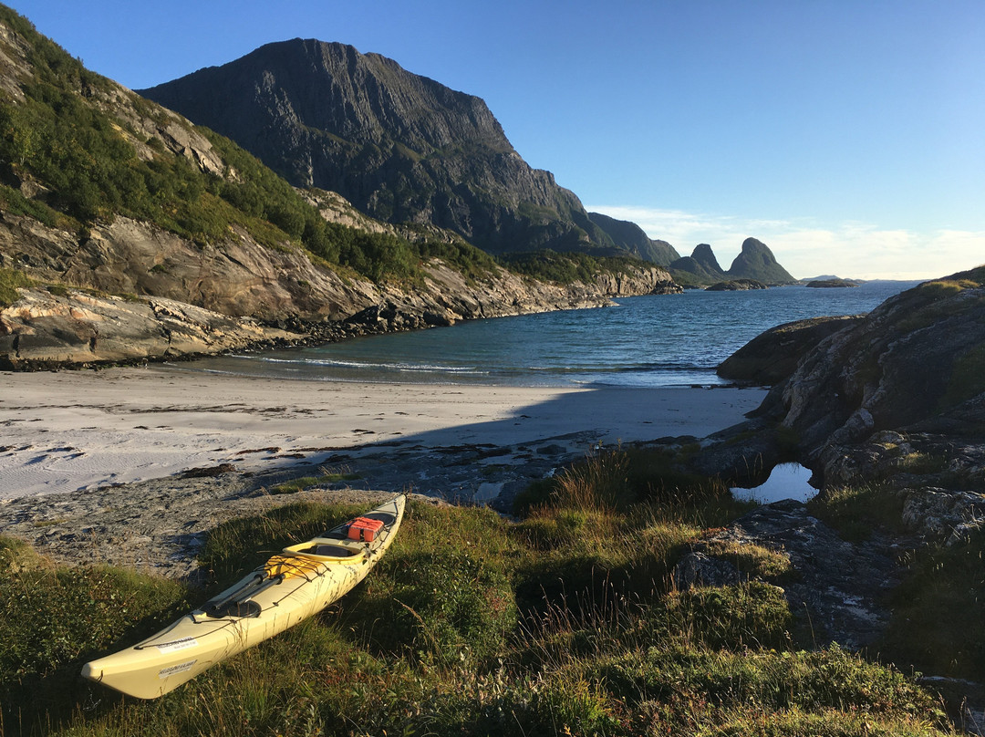 Helgeland Kayak景点图片