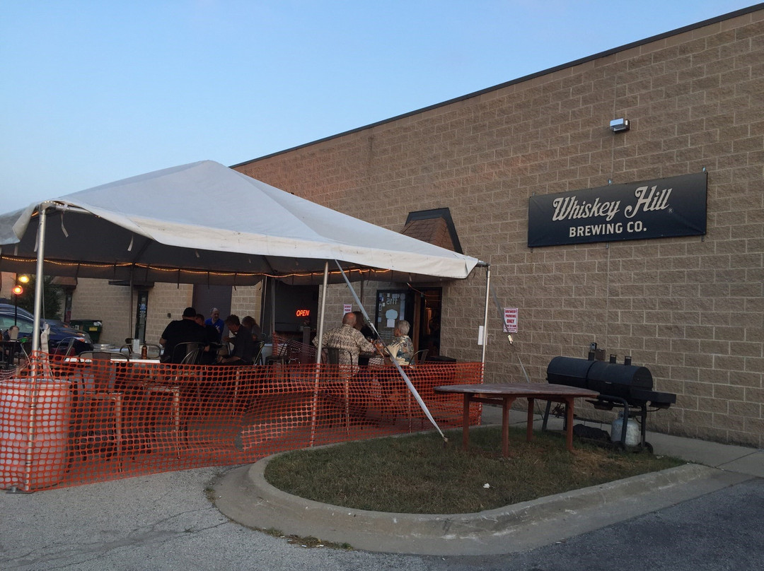 Whiskey Hill Brewing Company-Westmont必去景点