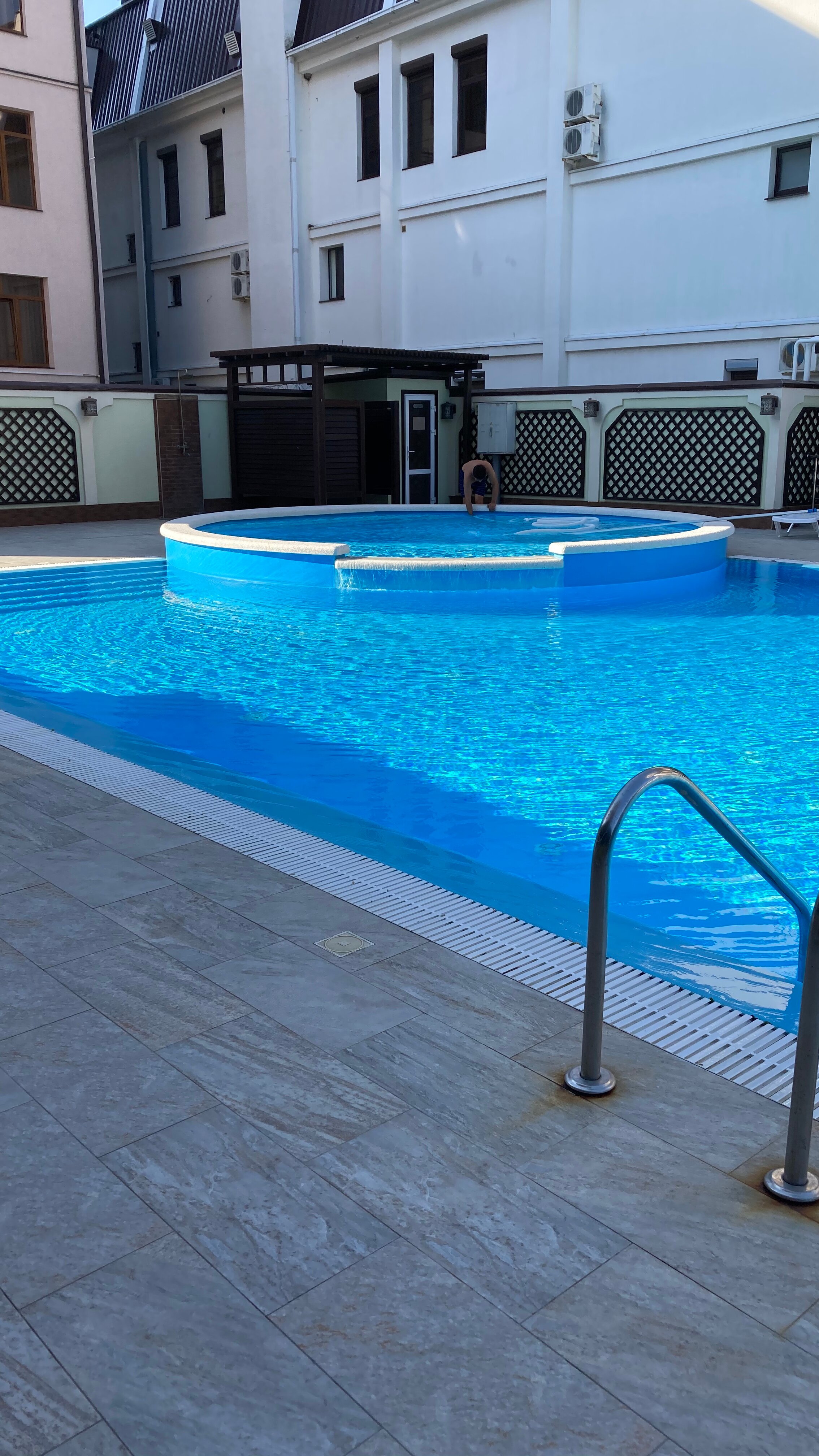 Cruise Hotel-泳池