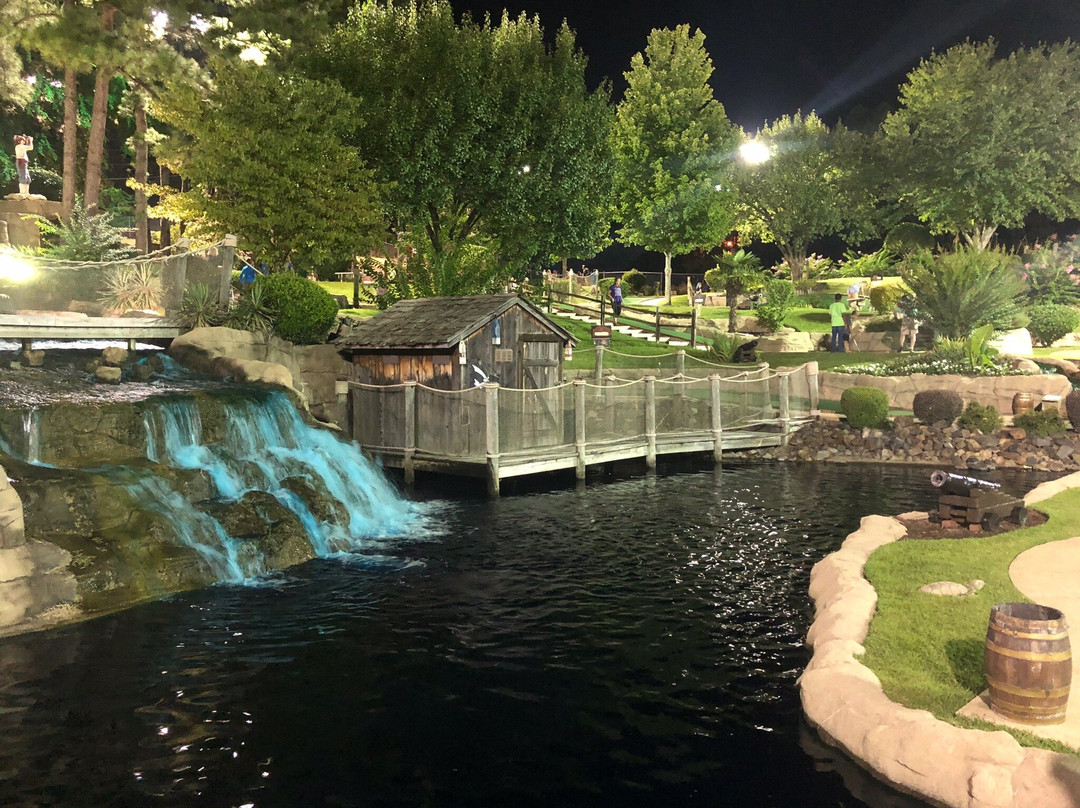 Pirate's Cove Adventure Golf-温泉城必去景点