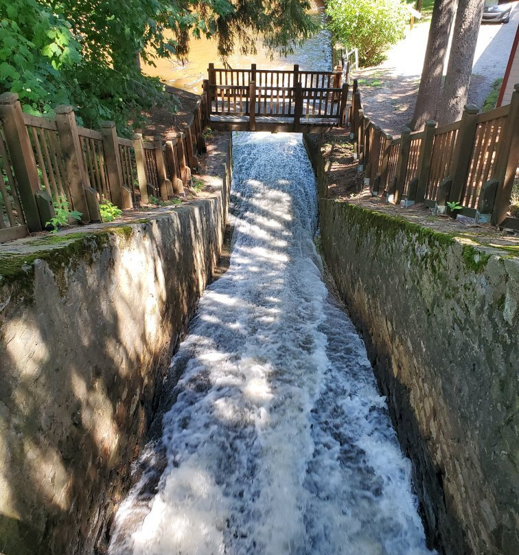 Moulin Seigneurial de Pointe-du-Lac-三河市必去景点