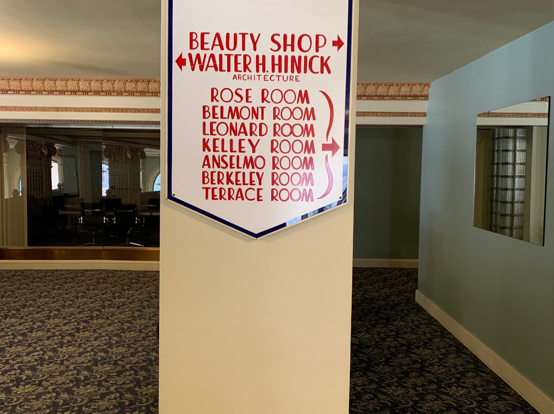 Finlen Hotel and Inn主图