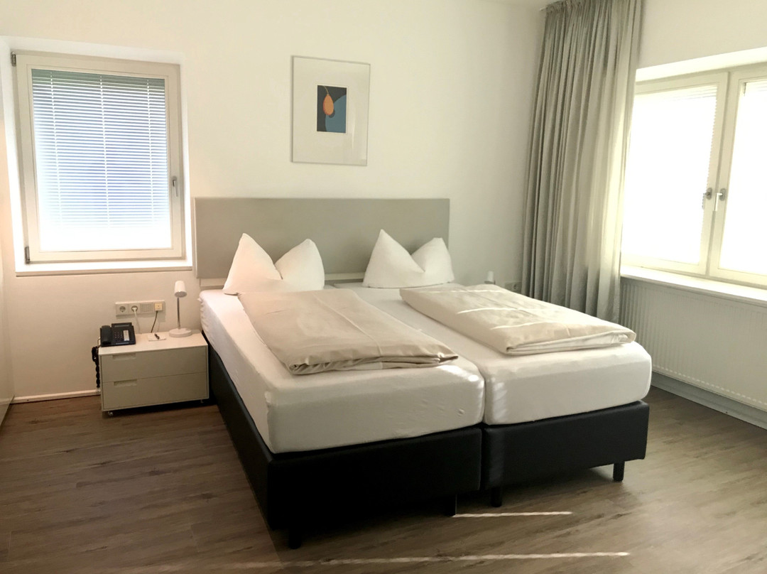 Parkhotel Hall主图