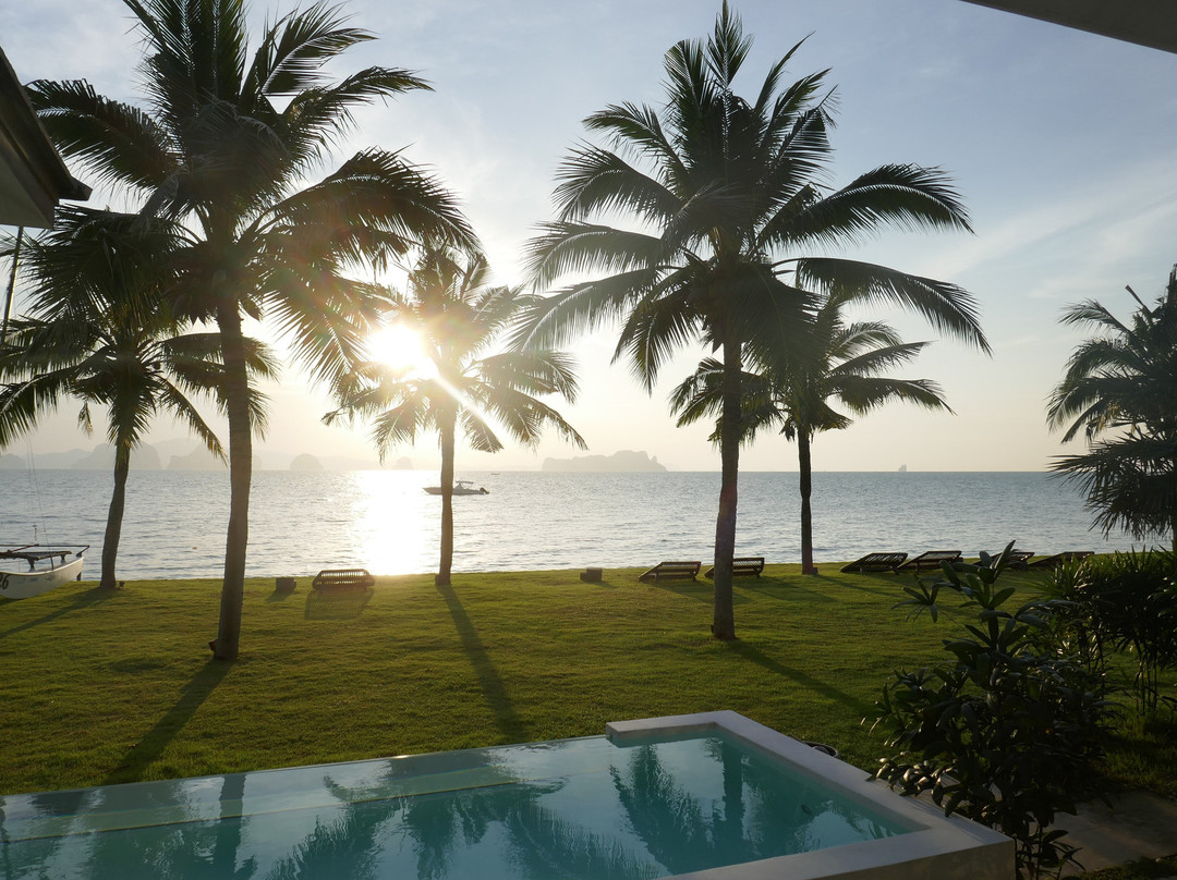 沿海休养-尧内岛酒店主图