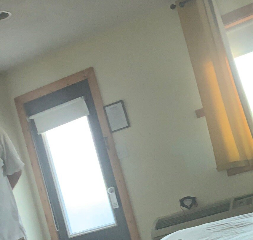 Cape Pines Motel主图