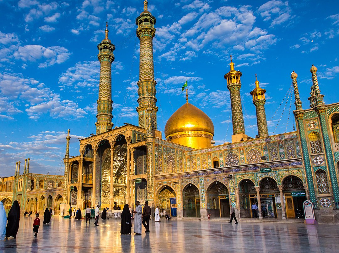 Fatima Masumeh Shrine-Qom必去景点