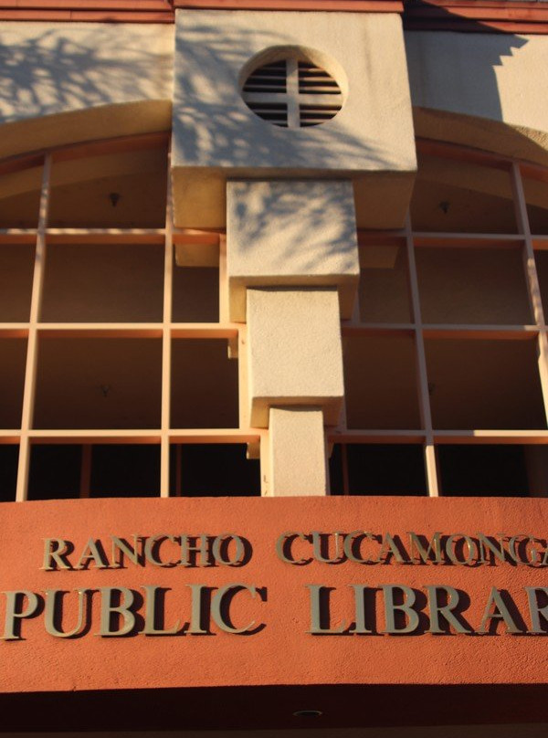 Rancho Cucamonga Public Library景点图片